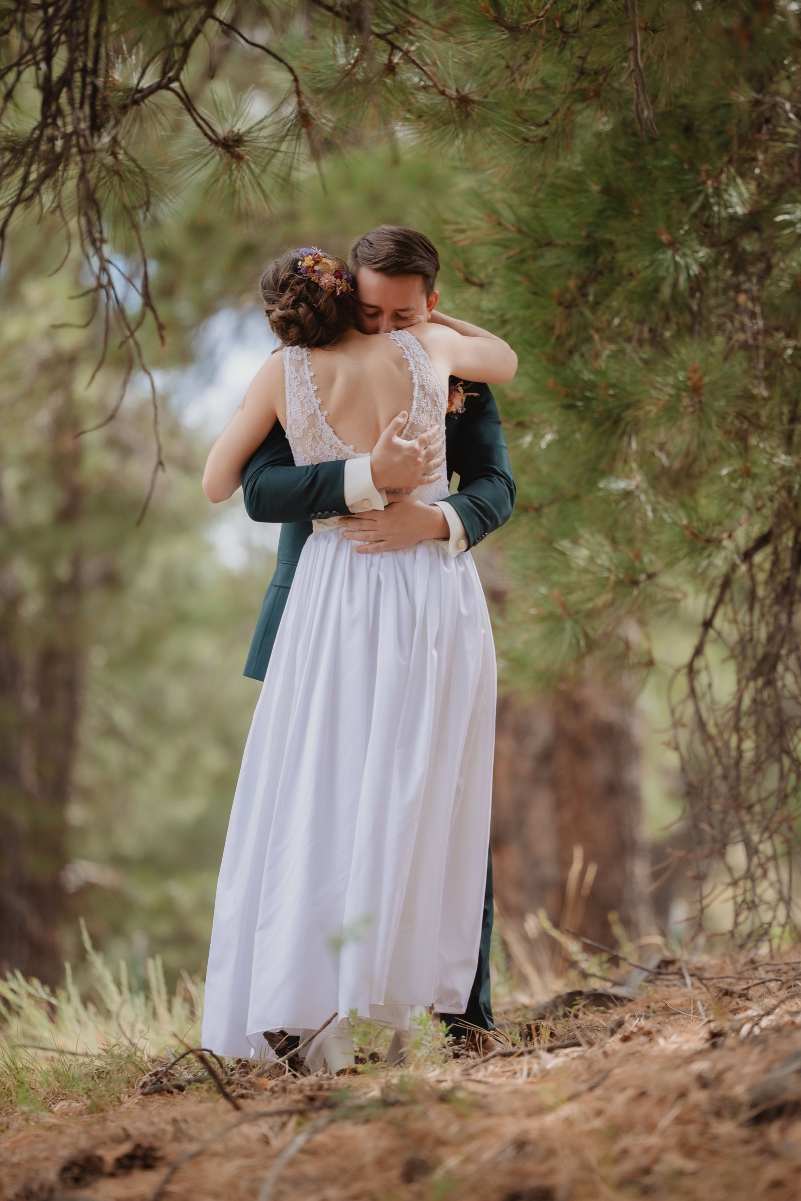 Kellie and Jake portrait in the Flagstaff woods